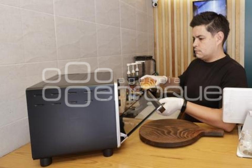 CROISSANT EN NOGADA