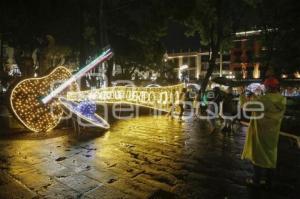 ENCENDIDO . ILUMINACIÓN DE FIESTAS PATRIAS
