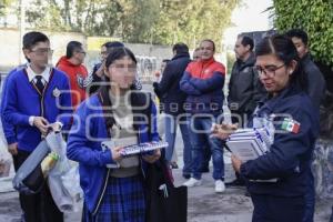 AYUNTAMIENTO . OPERATIVO REGRESO A CLASES