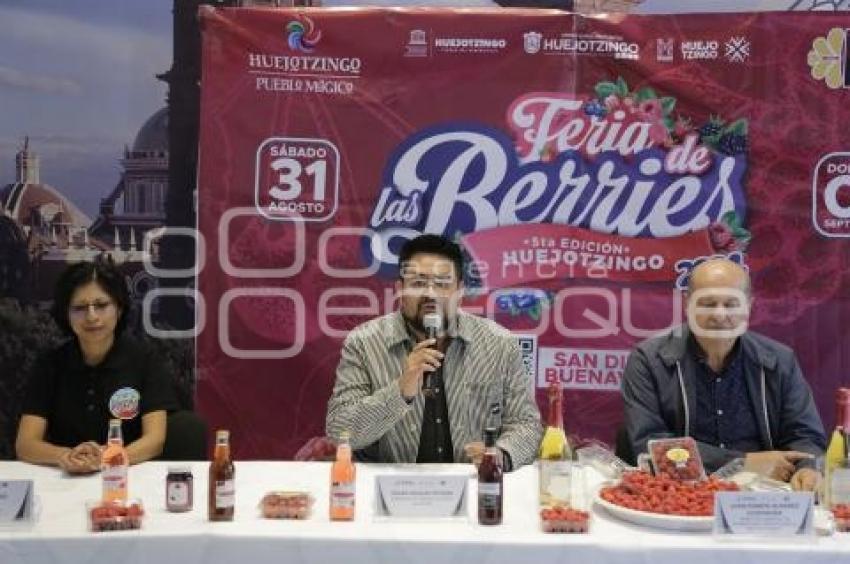 TURISMO . FERIA DE BERRIES