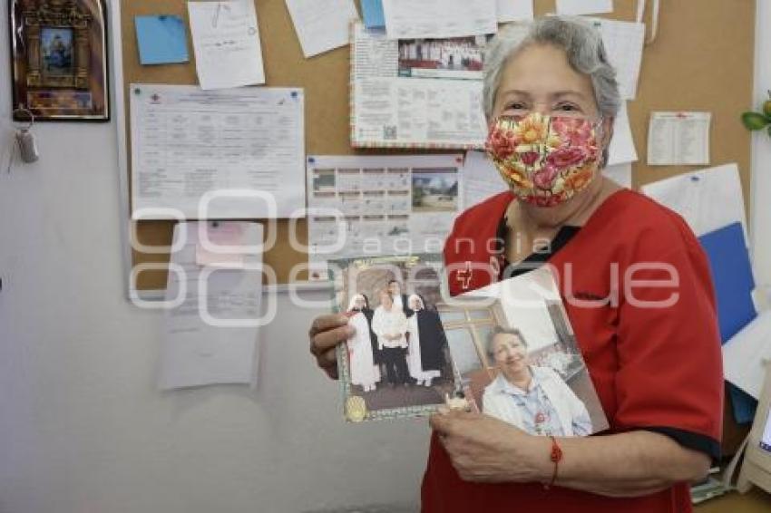 DÍA DEL ABUELO . CRUZ ROJA