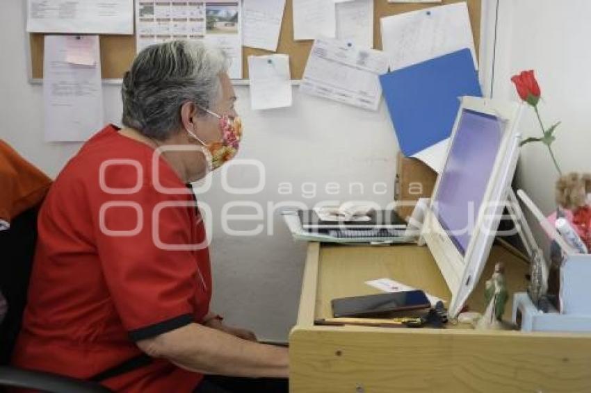 DÍA DEL ABUELO . CRUZ ROJA
