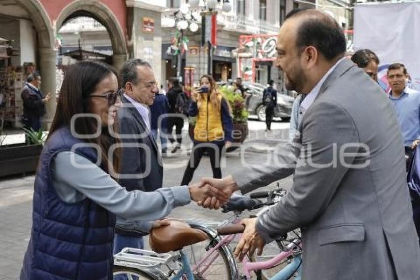 AYUNTAMIENTO . PUEBLA EN MOVIMIENTO