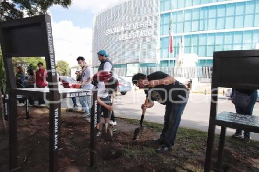 ANTI - MONUMENTO . PERSONAS DESAPARECIDAS