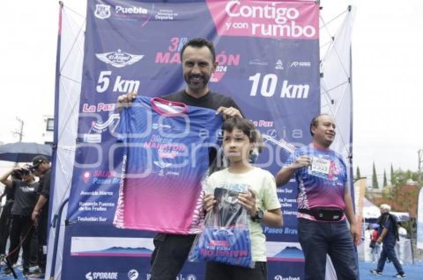 MEDIO MARATÓN DE PUEBLA . ENTREGA DE KITS