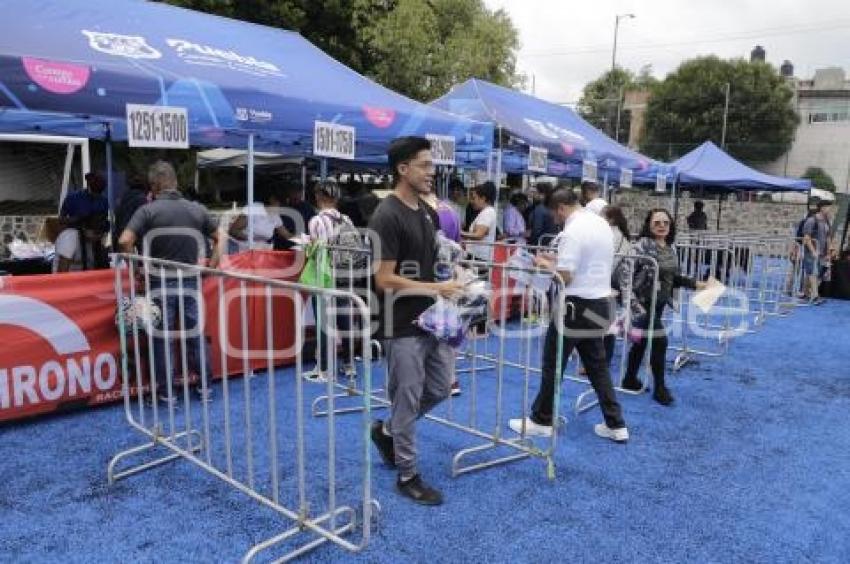 MEDIO MARATÓN DE PUEBLA . ENTREGA DE KITS