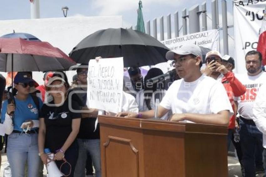 PODER JUDICIAL . MANIFESTACIÓN ESTUDIANTES