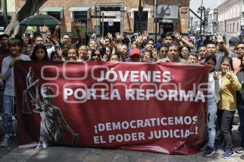 REFORMA JUDICIAL . ESTUDIANTES
