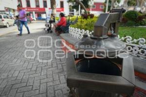 TLAXCALA . CONTENEDORES MÁQUINA TEXTIL