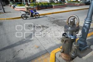 TLAXCALA . CONTENEDORES MÁQUINA TEXTIL