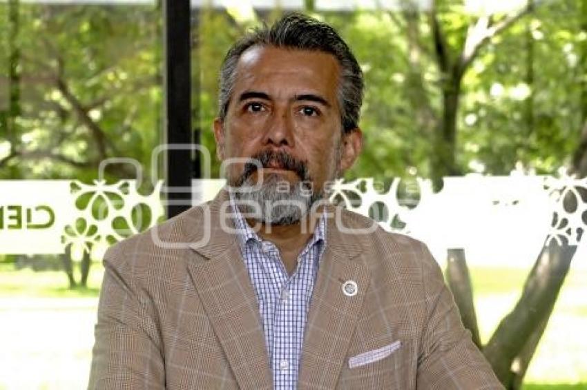RUBÉN FURLONG