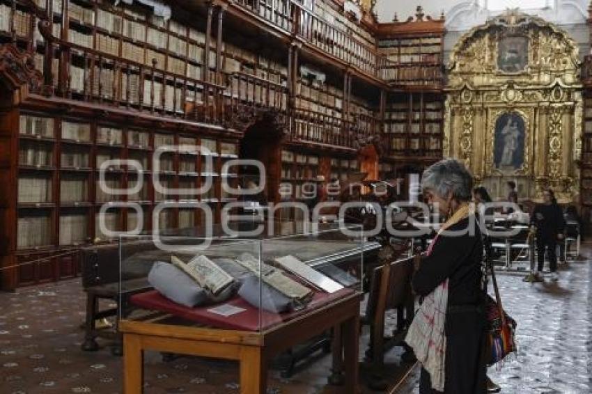 BIBLIOTECA PALAFOXIANA . ANIVERSARIO