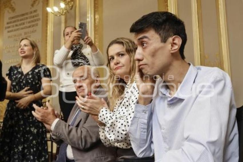 CONGRESO . SESIÓN EXTRAORDINARIA