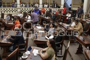 CONGRESO . SESIÓN EXTRAORDINARIA