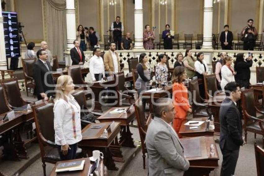 CONGRESO . SESIÓN EXTRAORDINARIA