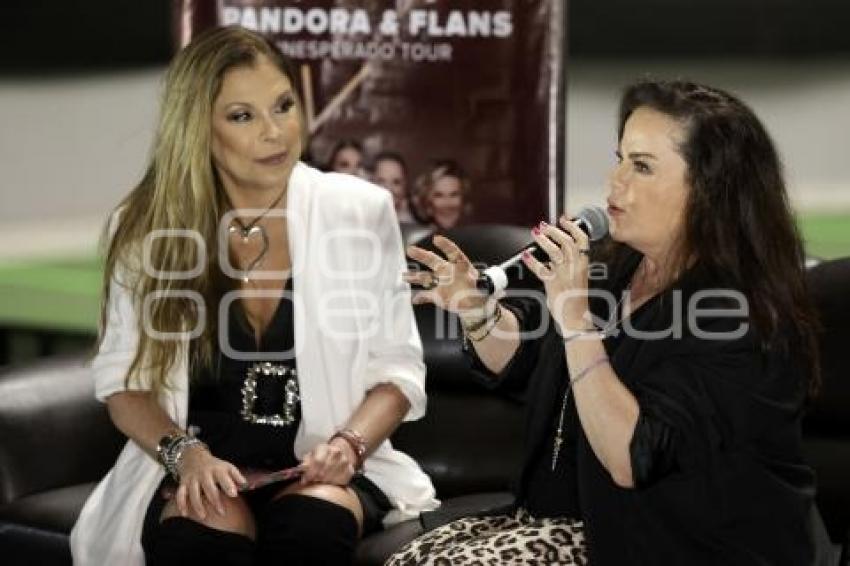 CONCIERTO . PANDORA Y FLANS