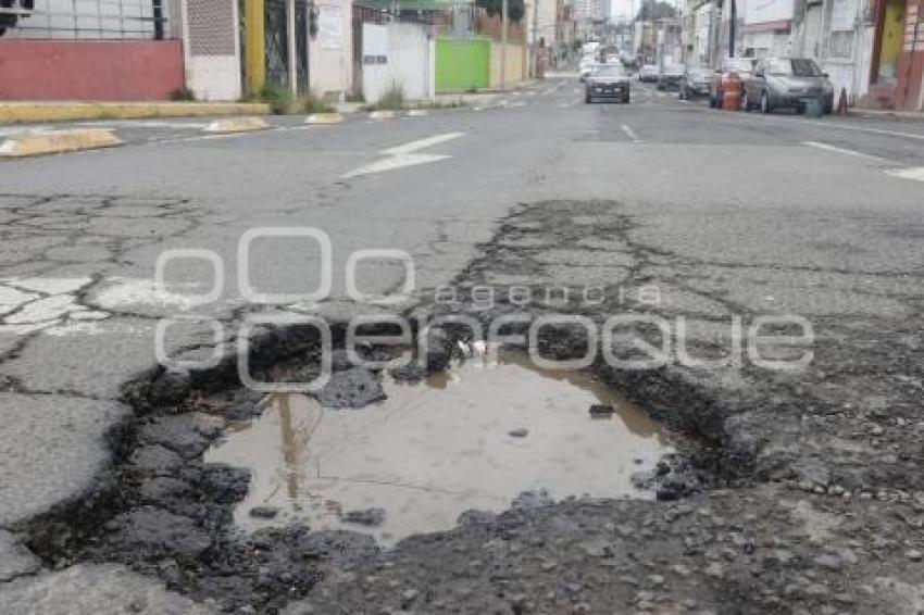 BACHES . CALLE 2 SUR 