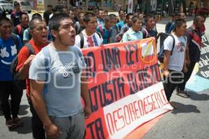 TLAXCALA . MARCHA NORMALISTAS