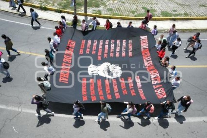 TLAXCALA . MARCHA NORMALISTAS