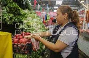 FIESTAS PATRIAS . MERCADO