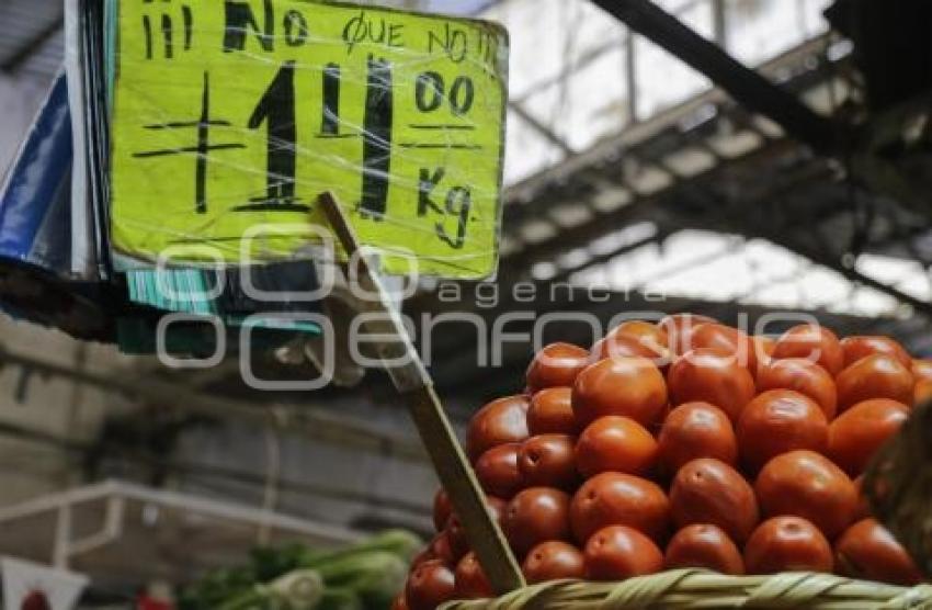 FIESTAS PATRIAS . MERCADO