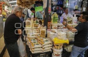FIESTAS PATRIAS . MERCADO