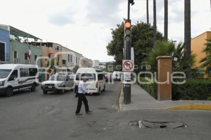 TLAXCALA . PAVIMENTO DAÑADO