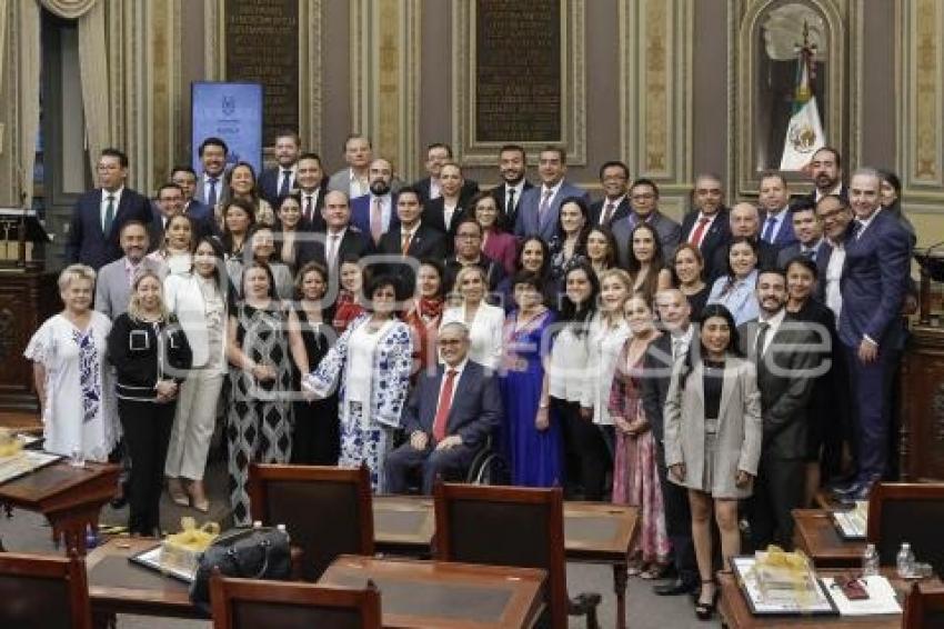 CONGRESO . SESIÓN EXTRAORDINARIA