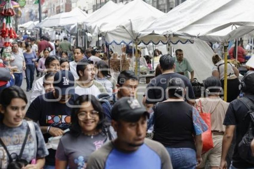 FIESTAS PATRIAS . AMBULANTES