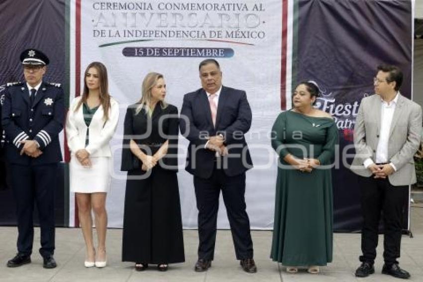 SAN PEDRO CHOLULA . CEREMONIA 15 SEPTIEMBRE 