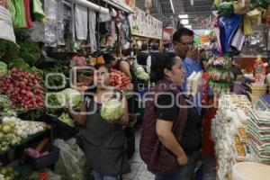 FIESTAS PATRIAS . MERCADO
