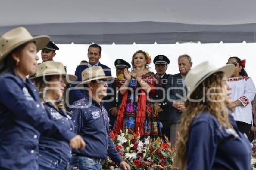 SAN PEDRO CHOLULA . DESFILE INDEPENDENCIA