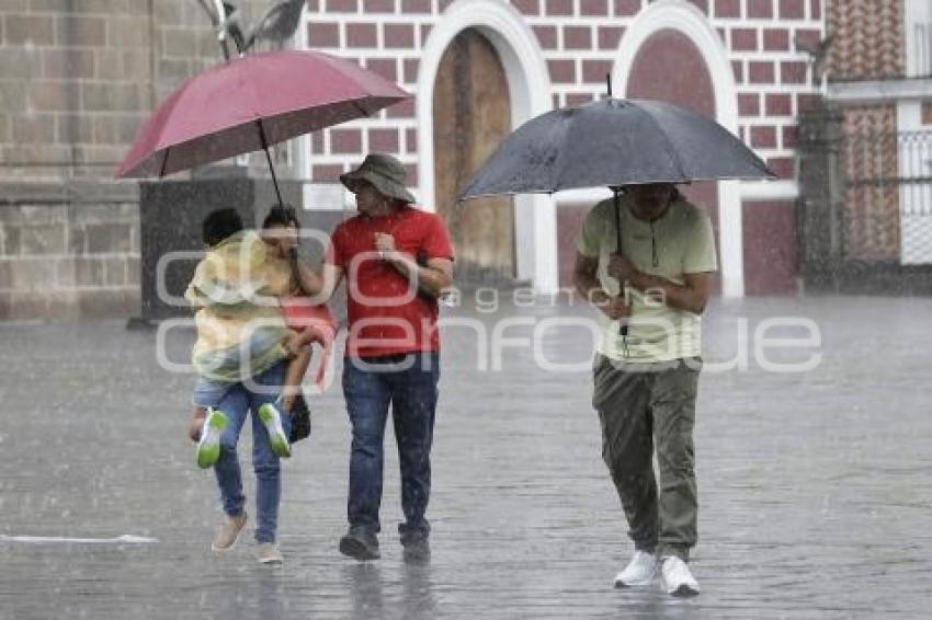 CLIMA . LLUVIA
