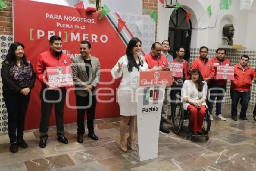PRI . DELFINA POZOS