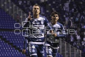 FÚTBOL . CLUB PUEBLA VS PACHUCA