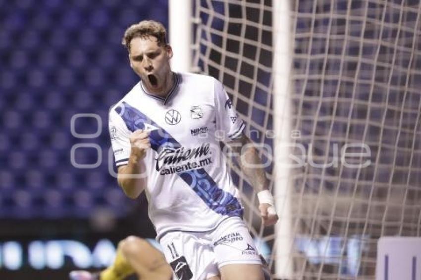 FÚTBOL . CLUB PUEBLA VS PACHUCA