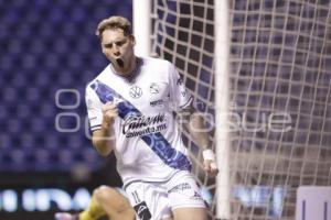 FÚTBOL . CLUB PUEBLA VS PACHUCA