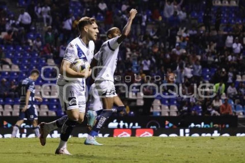 FÚTBOL . CLUB PUEBLA VS PACHUCA