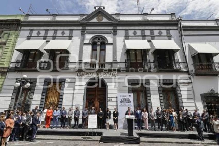 BANDO SOLEMNE . CONGRESO
