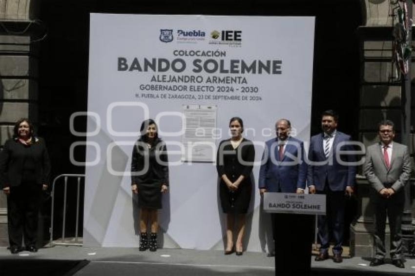 BANDO SOLEMNE . PALACIO MUNICIPAL