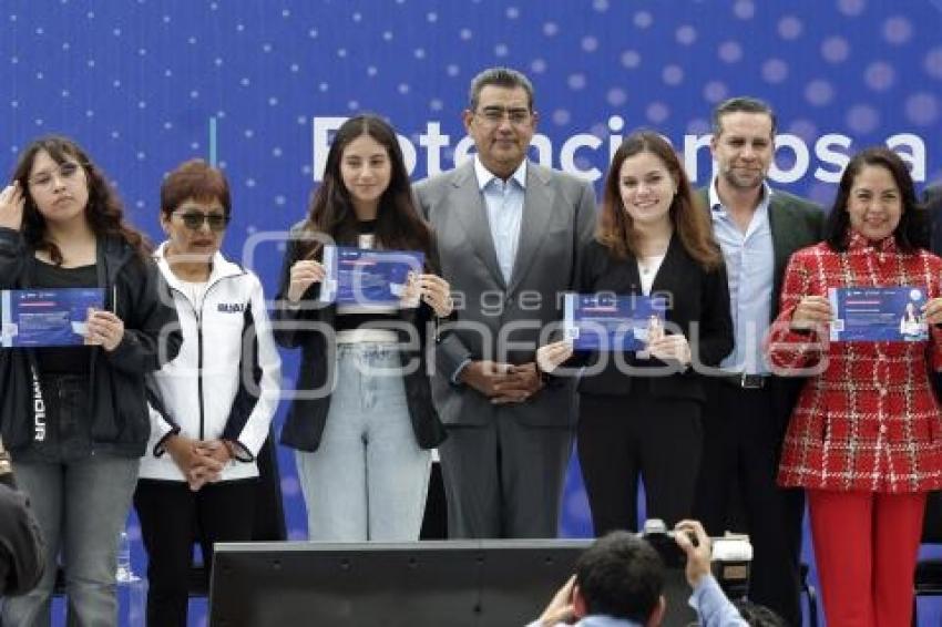 GOBIERNO ESTATAL . BUAP