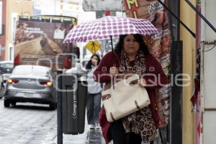 CLIMA . LLUVIA