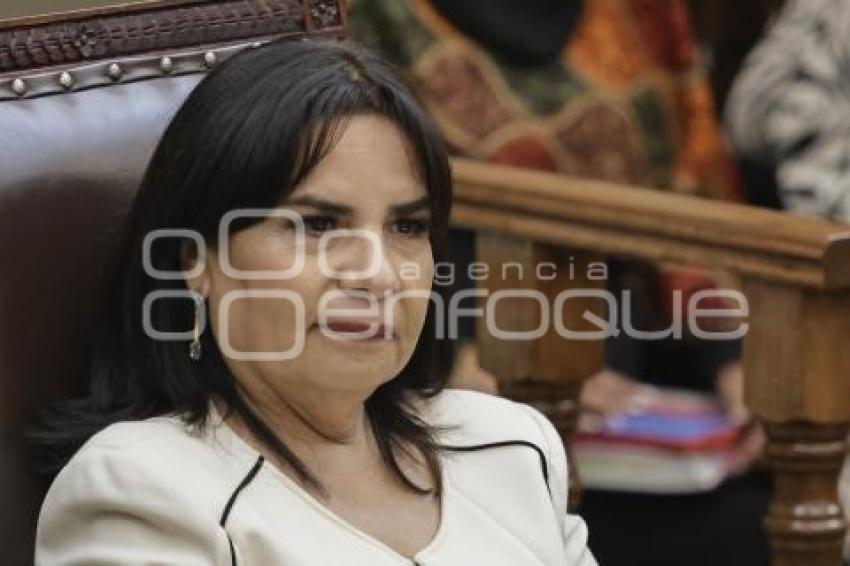 BEATRIZ MANRIQUE