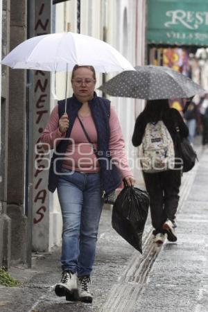 CLIMA . LLUVIA