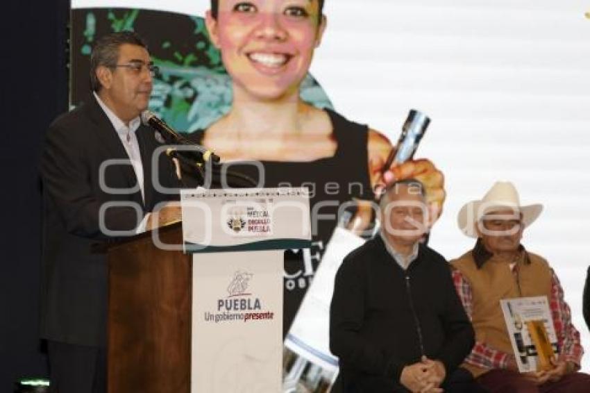 EXPO MEZCAL ORGULLO PUEBLA