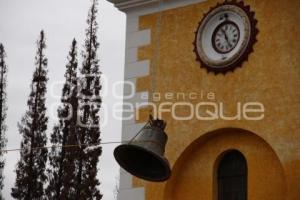 ACATLÁN . CAMPANA MAYOR