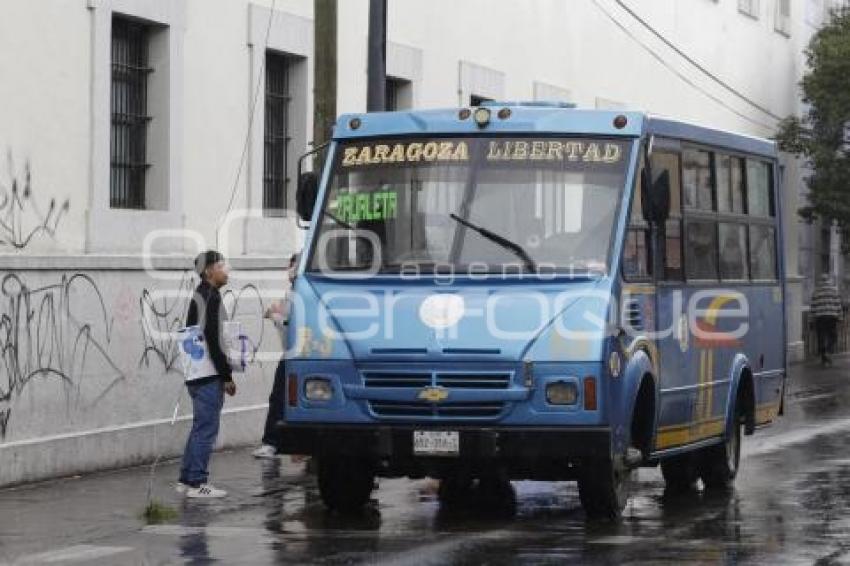 TRANSPORTE PÚBLICO