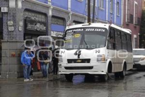 TRANSPORTE PÚBLICO