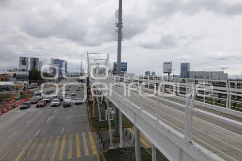 VIADUCTO ELEVADO . CICLOVÍA ATLIXCÁYOTL