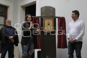 MUSEOS . UNA FAMILIA DE VALIENTES